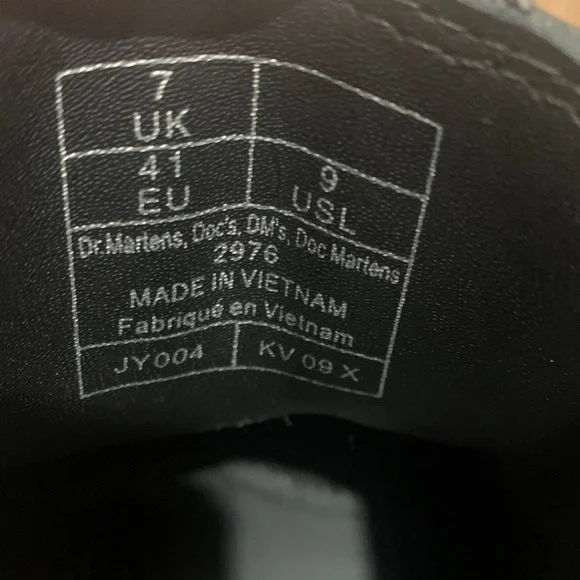 Dr. Martens Black Chelsea Boots - Picture 4 of 7